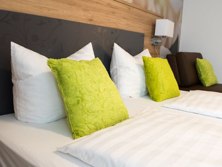 Hotel Kukione Deluxe Metzingen Classic Room
